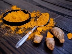 Turmeric For Fowlpox (The Truth On Using It For Fowlpox)